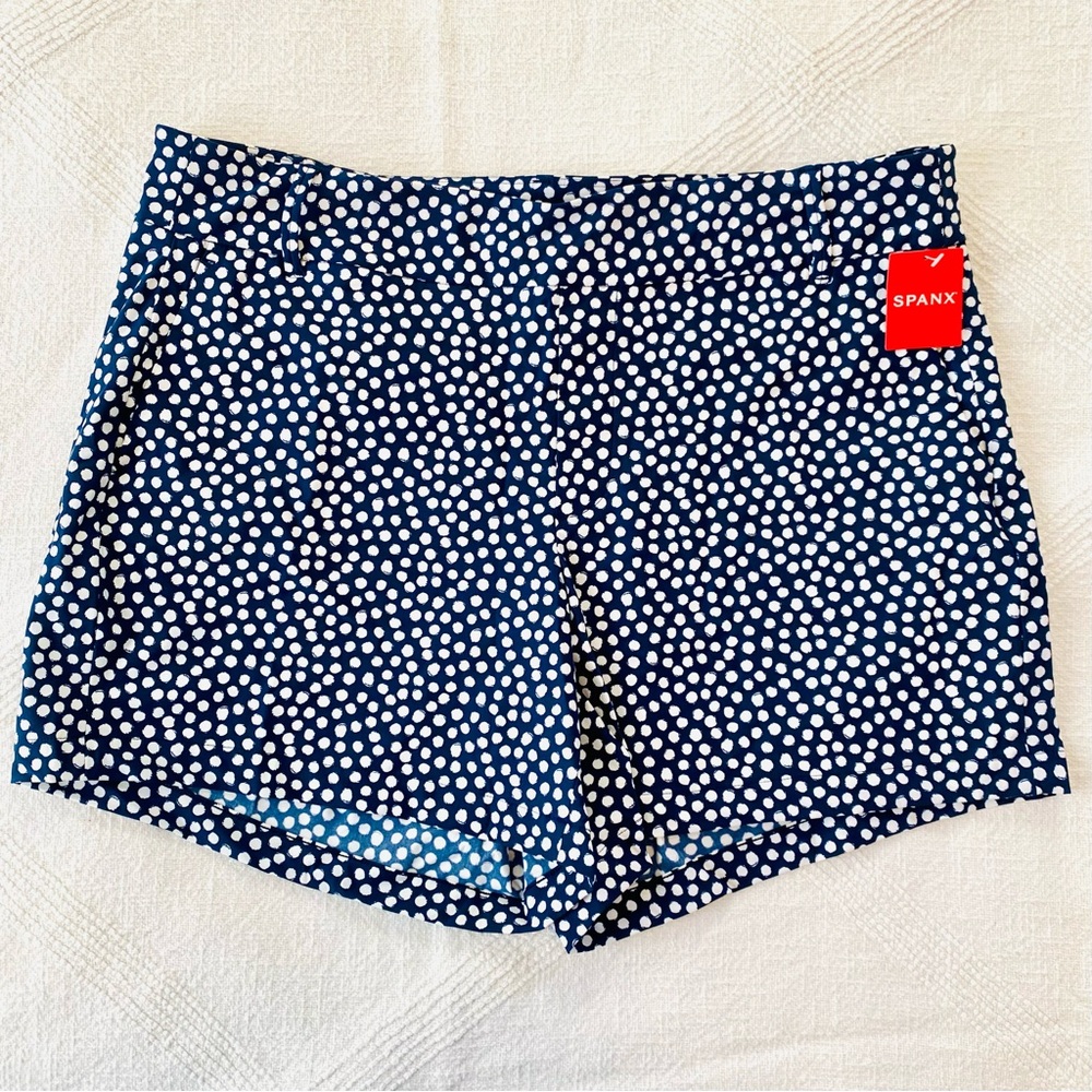 Spanx Sunshine Shorts in Navy Painted Dot Size 1X 6” Inseam Stretch UPF 50+